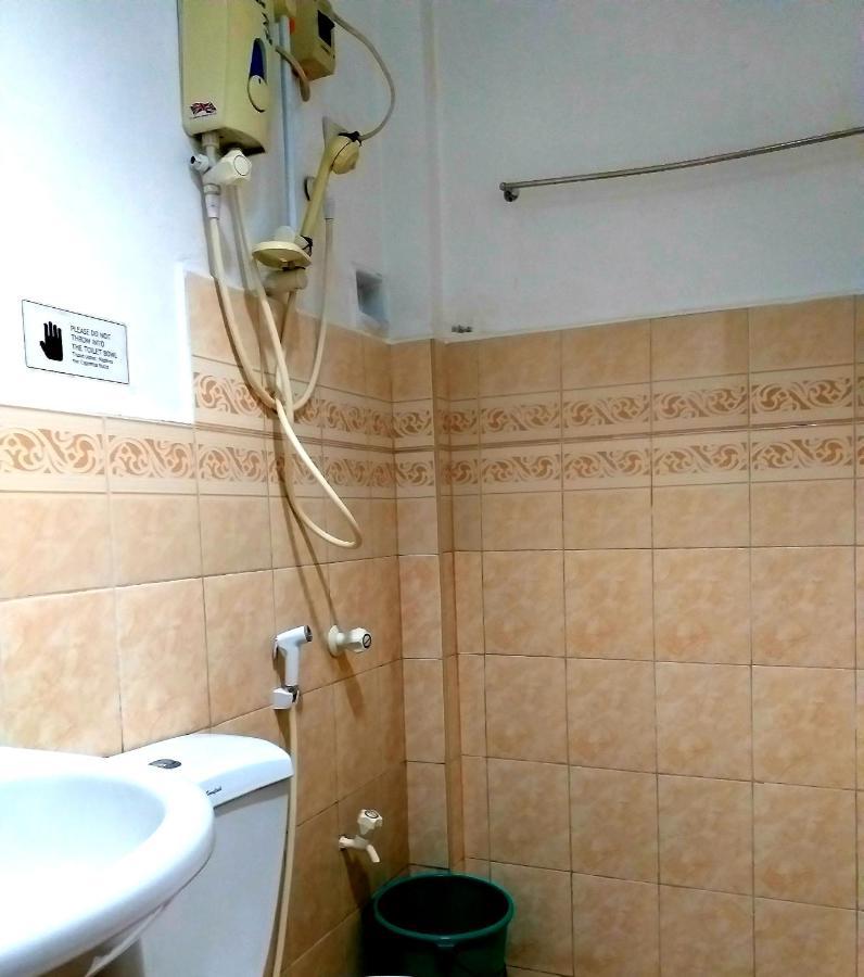 Sola Eleganza Apartelle 케손시티 외부 사진