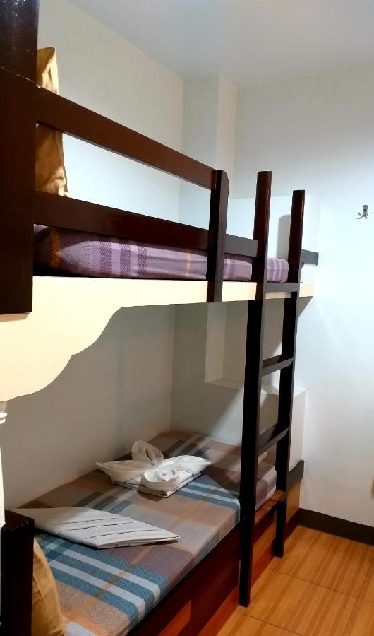 Sola Eleganza Apartelle 케손시티 외부 사진