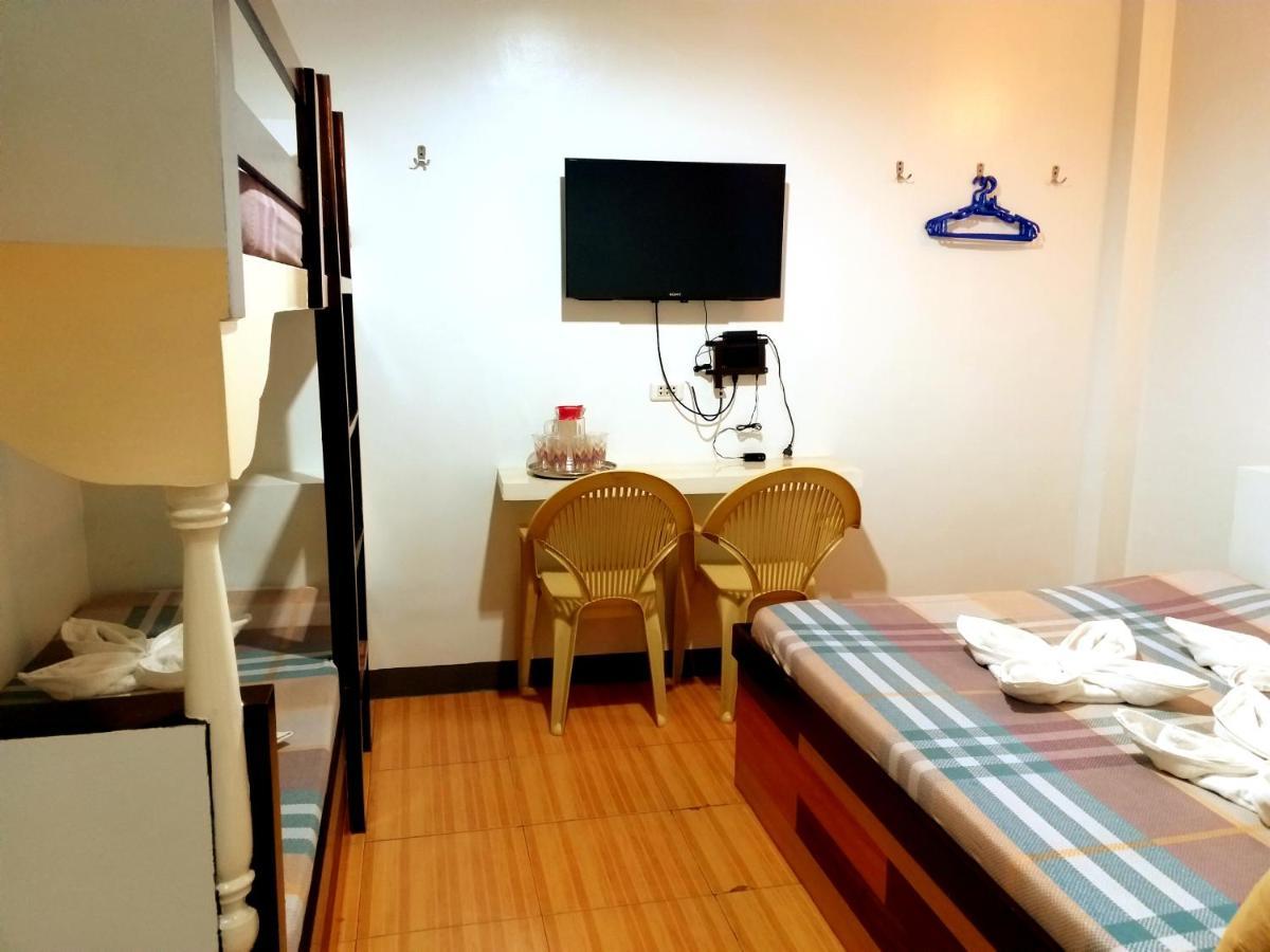 Sola Eleganza Apartelle 케손시티 외부 사진