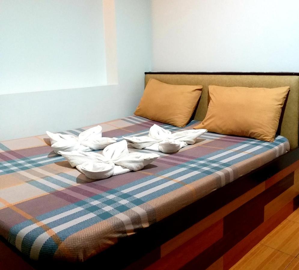 Sola Eleganza Apartelle 케손시티 외부 사진