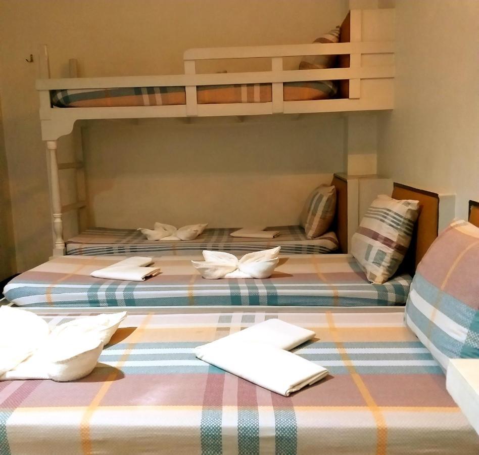 Sola Eleganza Apartelle 케손시티 외부 사진