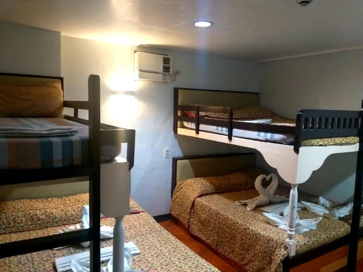 Sola Eleganza Apartelle 케손시티 외부 사진